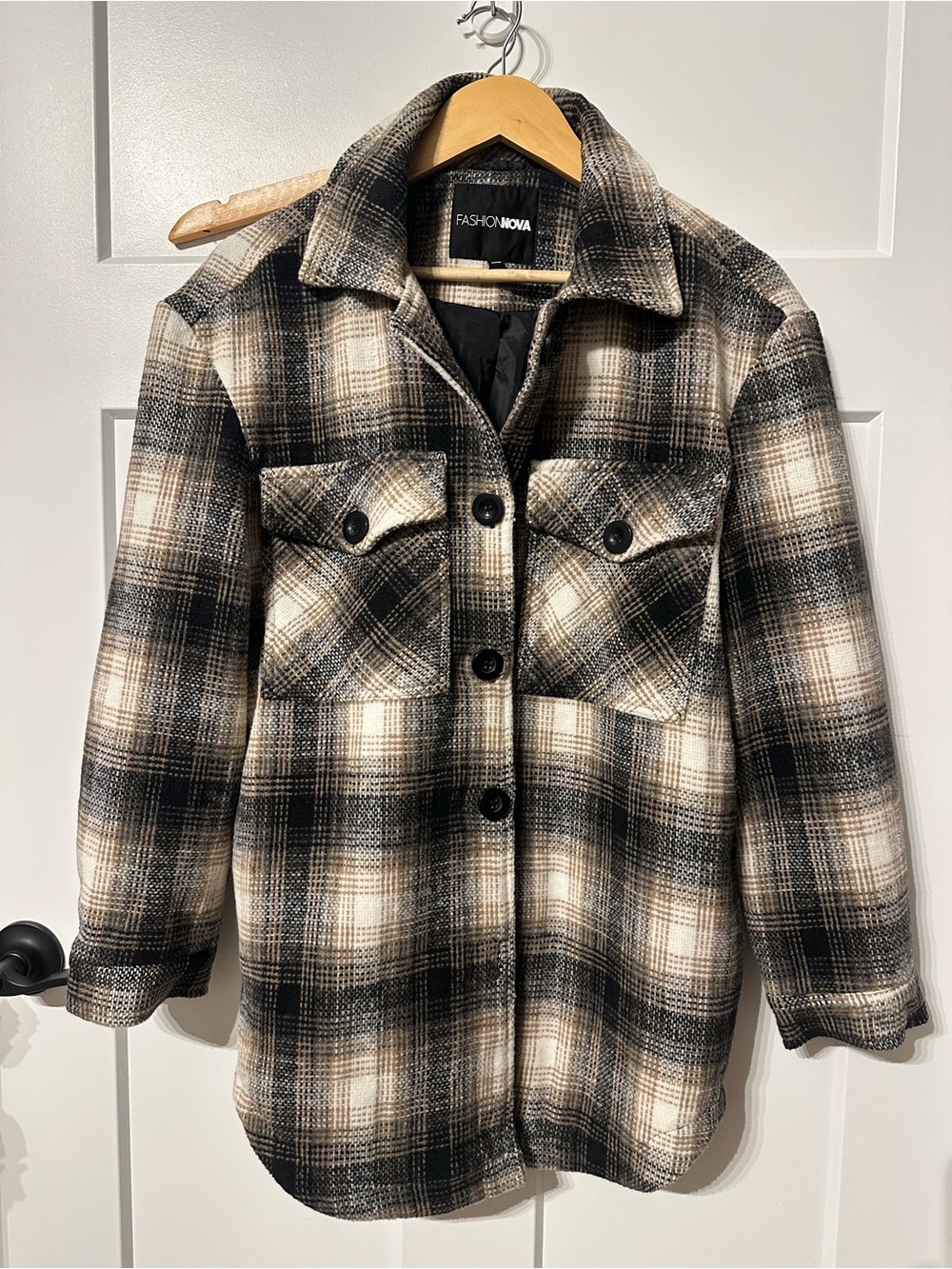 Fall Essential Women's Plaid Shacket Jacket/Flannel - Black & Cream